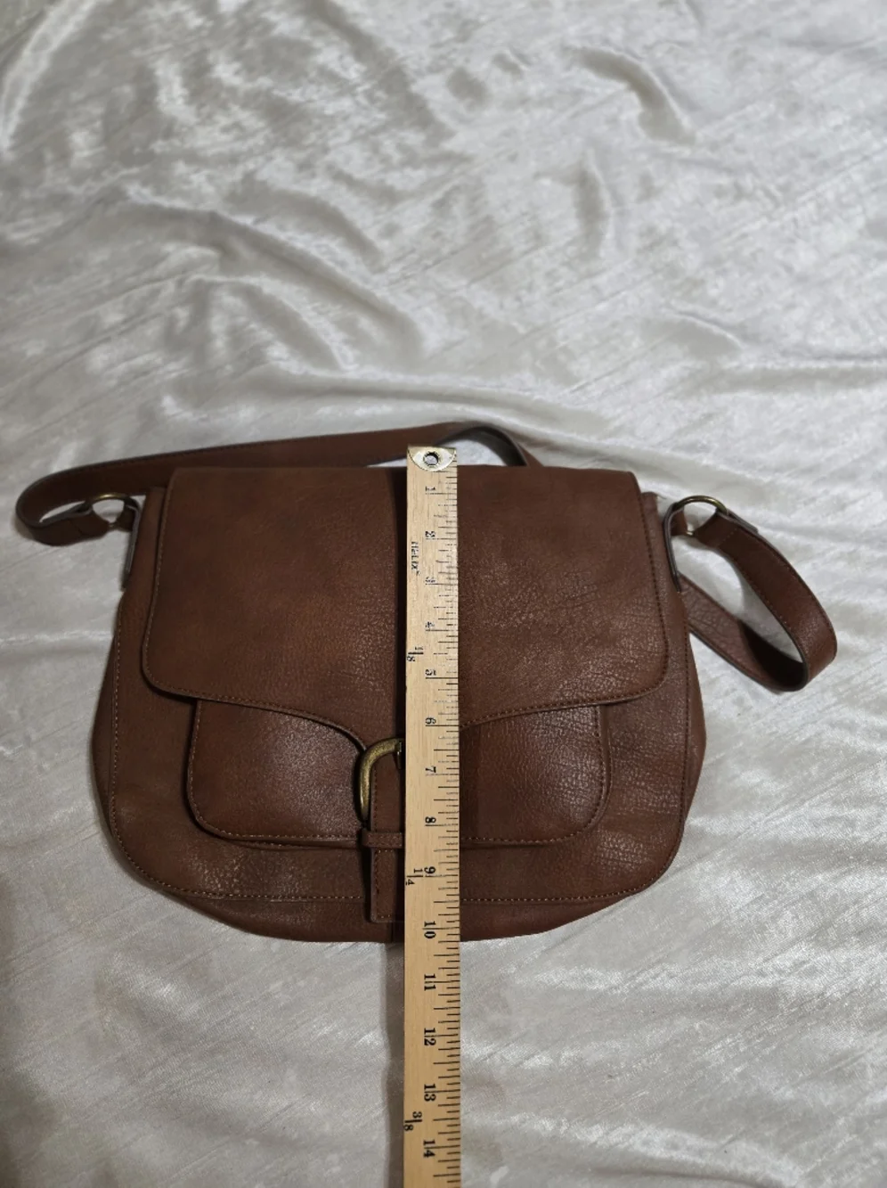Classic Brown Faux Leather Crossbody Saddle Bag EUC
